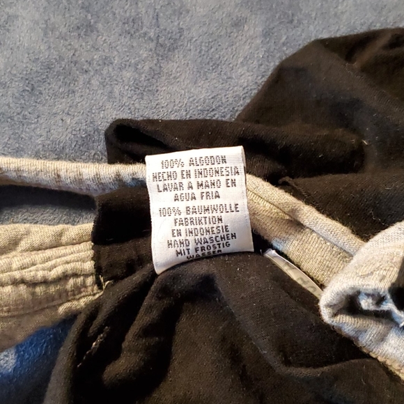 Religion tee shirt - Picture 4 of 5